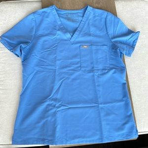 FIGS Scrub Catarina Top